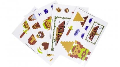 מדבקות גאדג'טים בעיצוב אלמנטים ממשחק The Legend of Zelda הראשון.