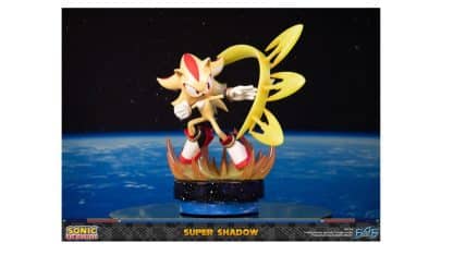 Super Shadow Standrad Edition Sculpture