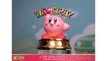 פסל אספנות - We Love Kirby